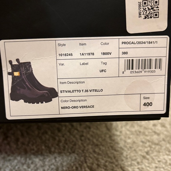 Versace Black Boots with Gold Detail - Picture 2 of 7